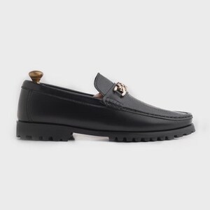 Handmade Black Leather Chain Loafers for Men, genuine calfskin, crocodile embossed vamp, gold-tone chain, lug sole, dress casual, gift ready