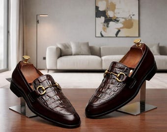Handgefertigte Braune Krokodilleder Loafers: Vintage Stil Slip-On Schuhe