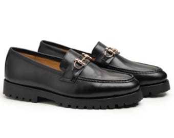 Mocassins à mors noirs faits main pour hommes, chaussures habillées en cuir à semelle crantée.