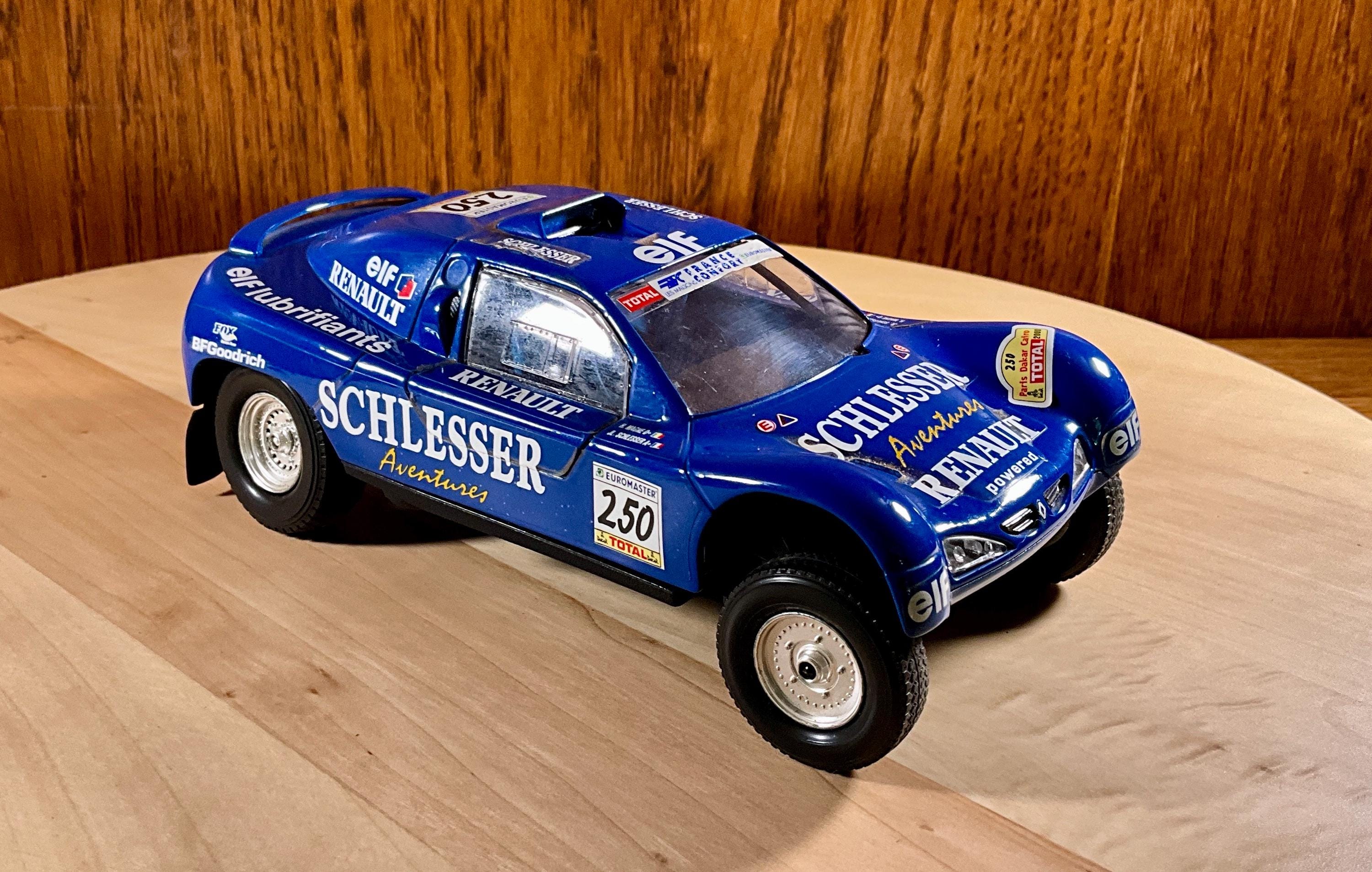 RENAULT MEGANE SCHLESSER RALLYE PARIS DAKAR 2000 IXO RAM020 1:43 1e
