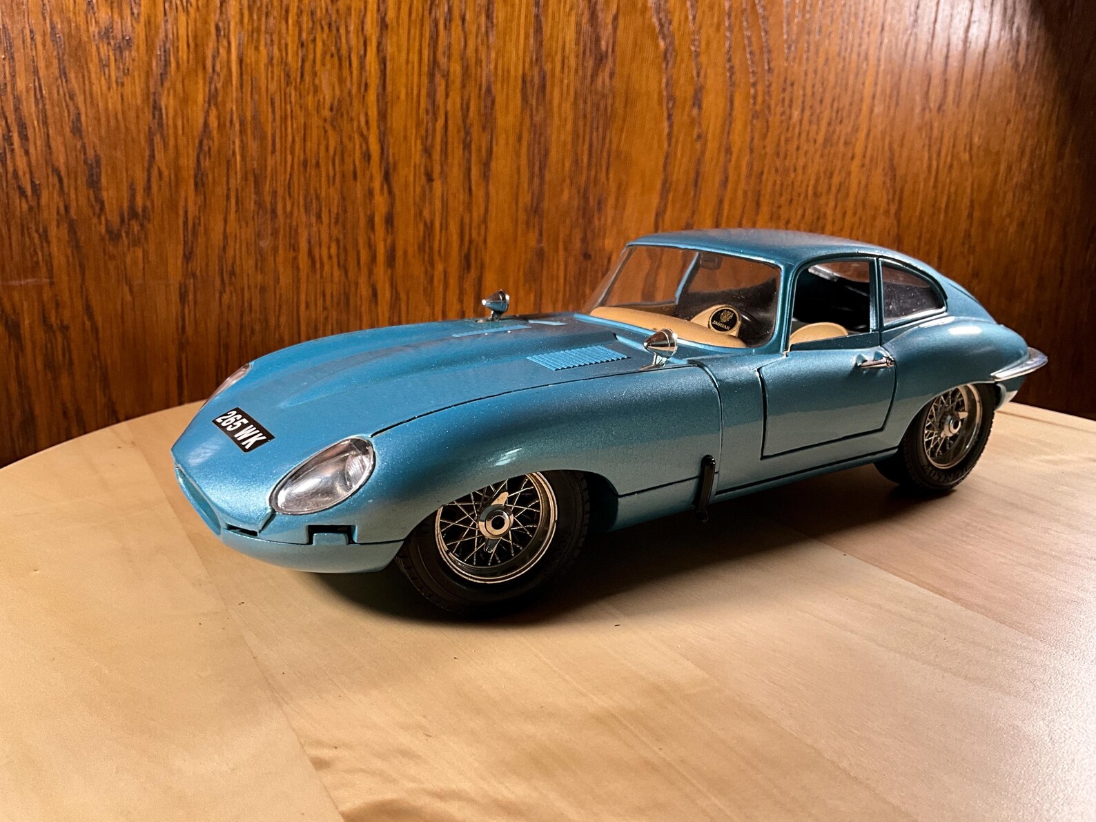 Jaguar E-type – 1:18 Scale Diecast Model (metallic Blue, Used, No Box ...