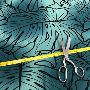 VERKAUF! 57 ”breiter Premium-Rayon Hawaii-Druck