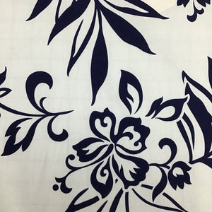 Beautiful Hawaiian Print Fabric in Cotton   (Yardage Available)