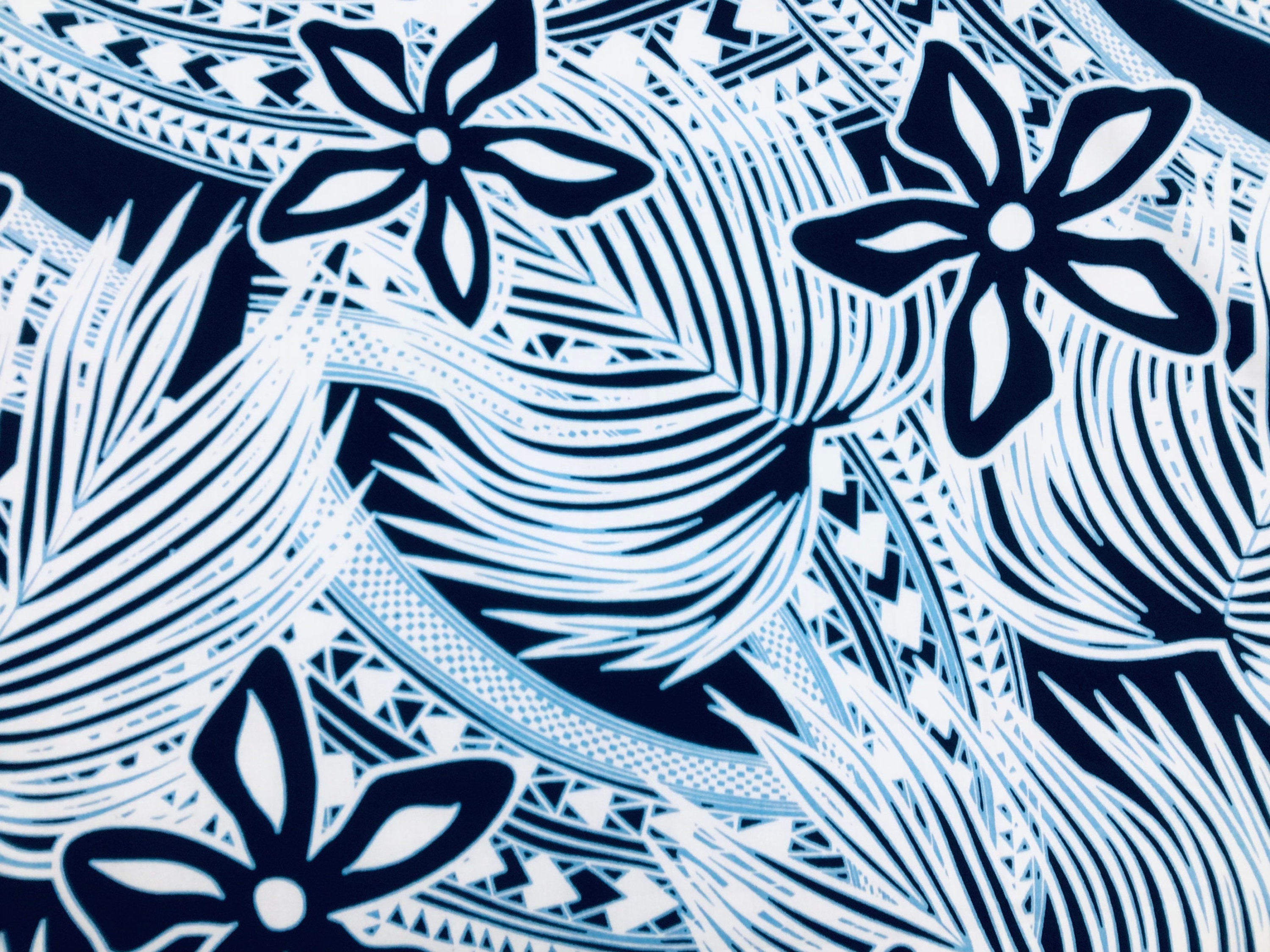  Hermosa tela de impresión hawaiana tribal retro 100% algodón vendido  por The Yard : Arte y Manualidades