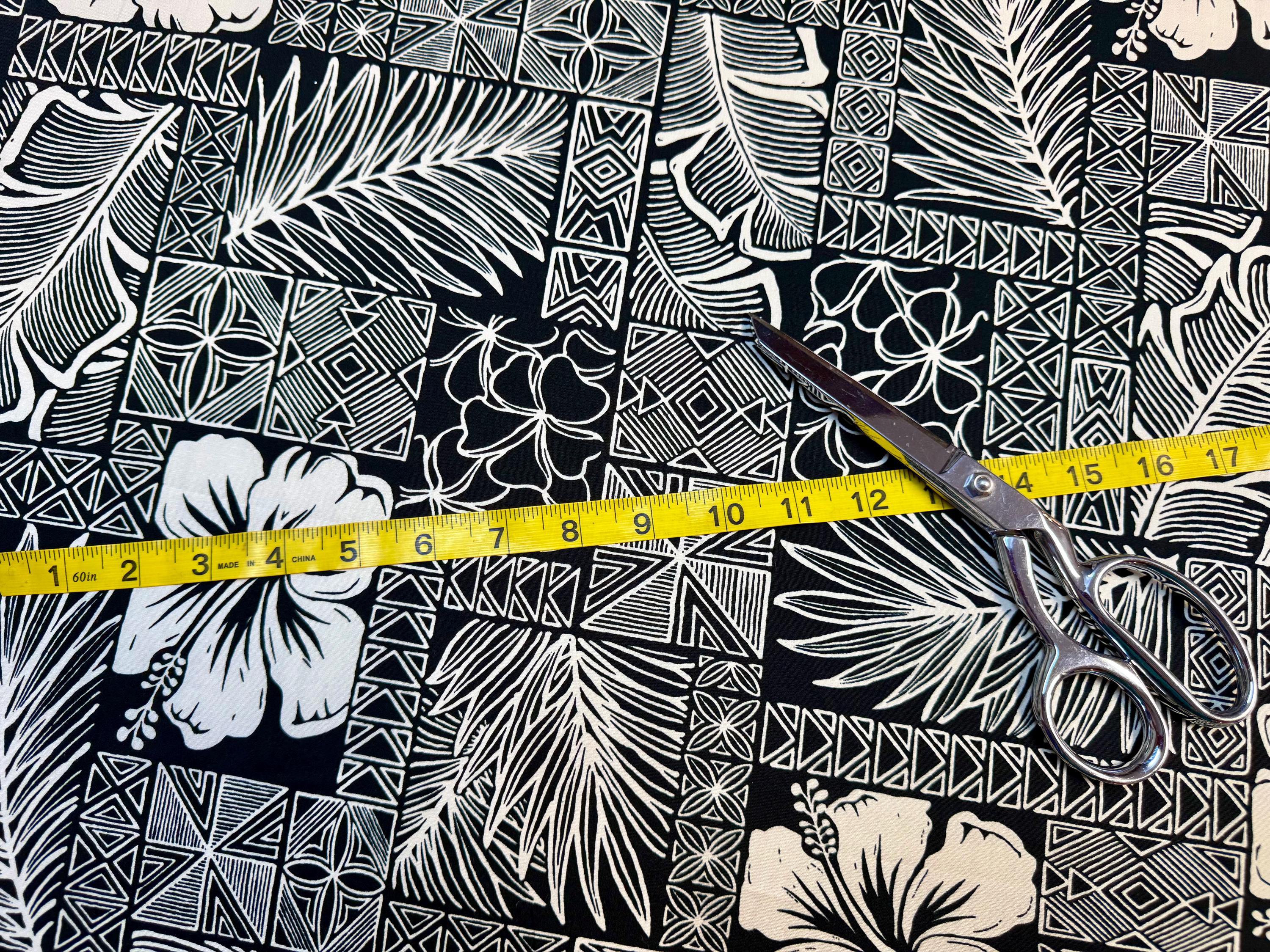 Beautiful Hawaiian Print Fabric 100% Cotton With Hibiscus in Dark