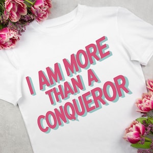 Soy más que un Conquistador - Clipart PNG para Sublimación, Llaveros, Bolsas de Mano, Camisetas, Tazas, Pegatinas - Descarga Instantánea, 300 DPI, Versículo Bíblico