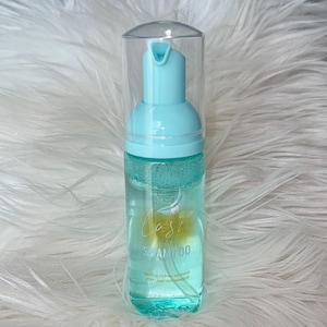Lash shampoo