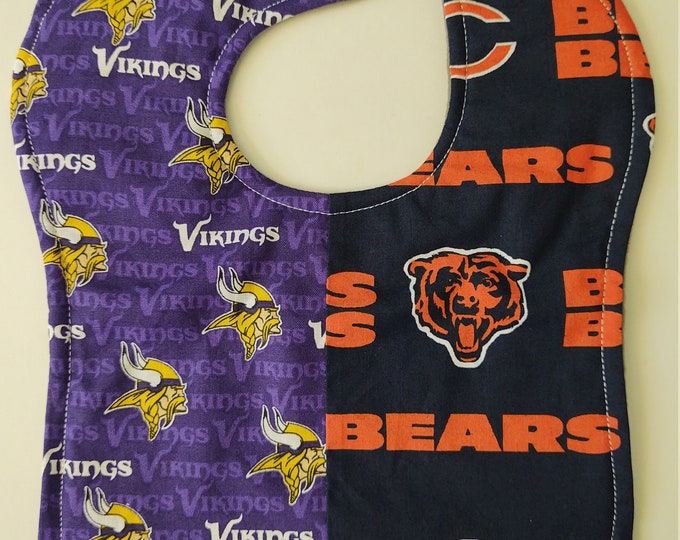 Green Bay Packers / Minnestoa Vikings House Divided Fabric Etsy