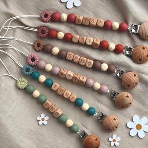 Personalized Pacifier Clip with Name, Custom Baby Name Clip, Flower Design, Baby Shower Gift, Handmade Newborn Keepsake