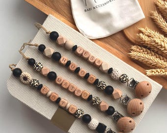 Clip para chupete personalizado con nombre / Regalo listo para regalar / Madera y silicona /