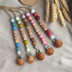 Custom Baby Name Pacifier Holder, Personalized Pacifier Clip with Baby Name, Perfect Newborn Gift, Handmade Dummy Clip for Babies