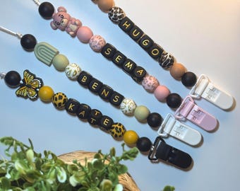 Clip para chupete personalizado con forma de animal / Portachupetes con nombre personalizado / Tema de safari en el bosque