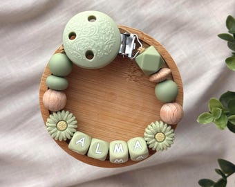 Clip para chupete estilo bohemio en verde salvia personalizado, cadena para chupete con nombre de bebé inspirada en la naturaleza