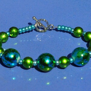 Turquoise Green Tie Dye Metallic Bead Bracelet-bracelet under 25