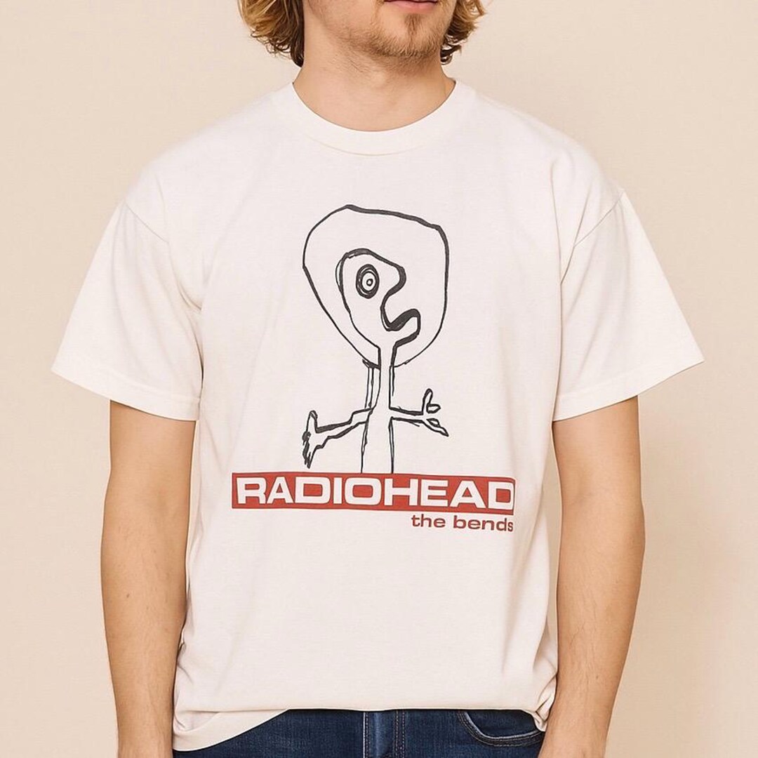 Vintage-inspired Radiohead T-shirt - Etsy
