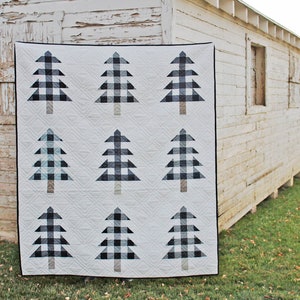 Farmhouse Christmas PDF Quilt Pattern || Plaid Christmas Trees || Easy Modern Quilt