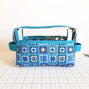 PDF Essen Pouch Pattern || Quilted Boxy Pouch Pattern with Vinyl Window || PDF Digital Pattern