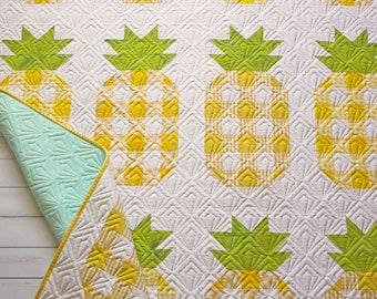 Plaid Pineapples PDF Quilt Pattern || Farmhouse Quilt Pattern || Easy Modern Quilt