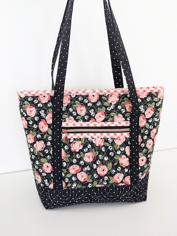 zipped tote bag