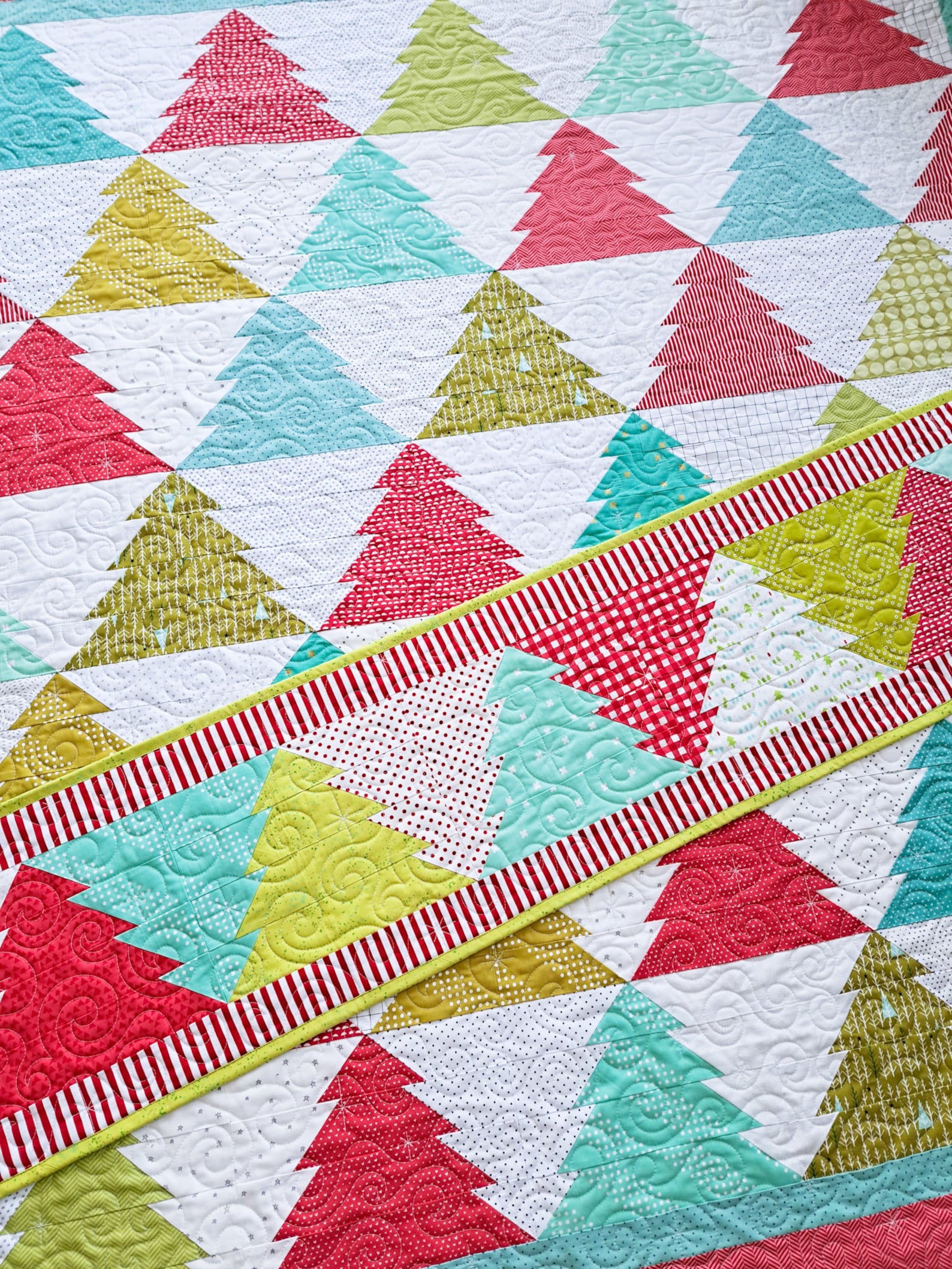 Merry Little Trees Quilt and Table Runner Pattern Bundle || Digital ...