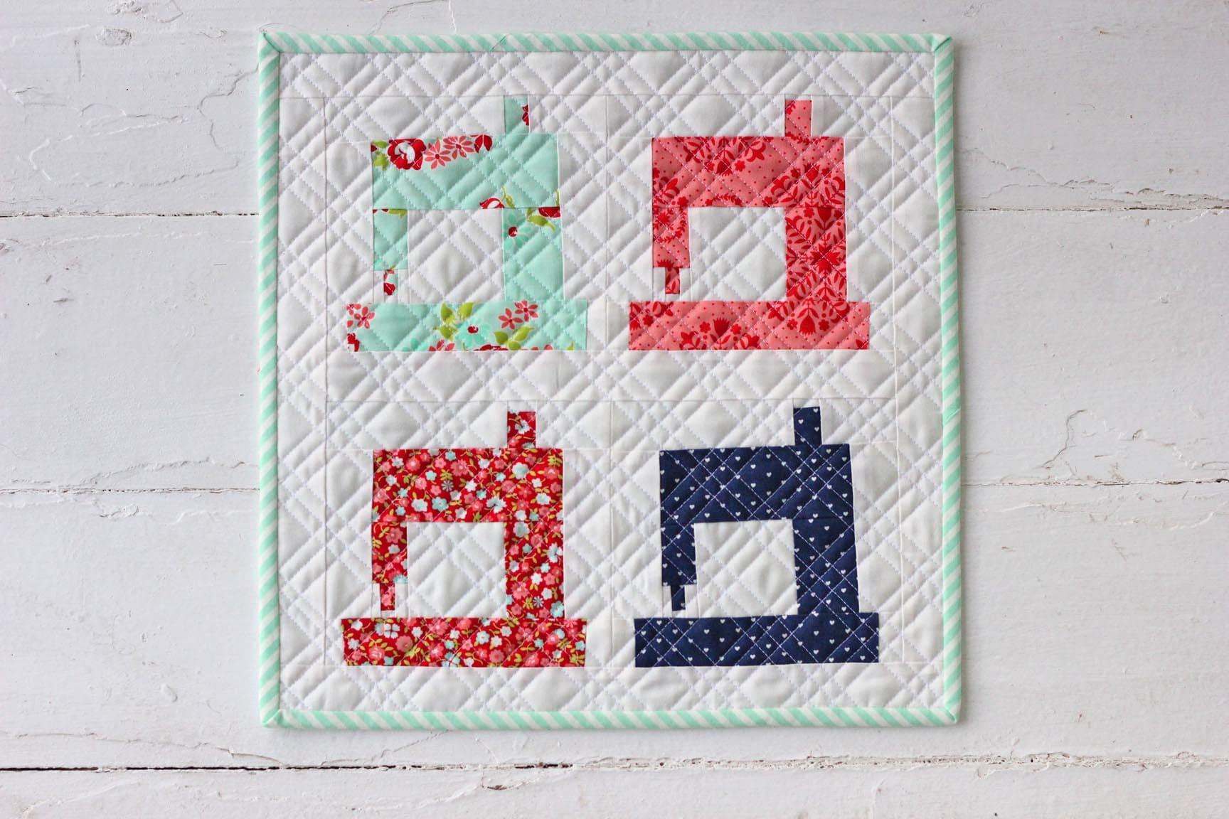 Sew in Love PDF Mini Quilt Pattern - Etsy