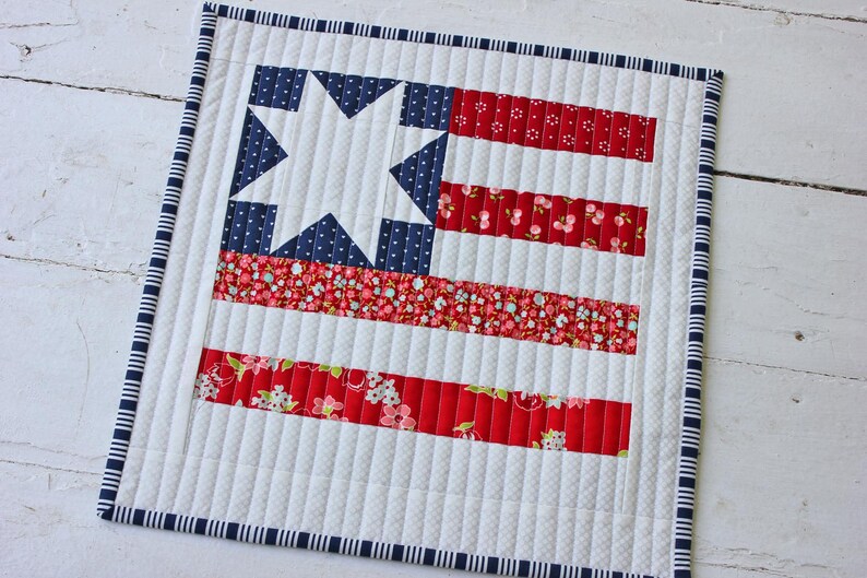Star Spangled Mini Quilt PDF Pattern With Two Star Block Options - Etsy
