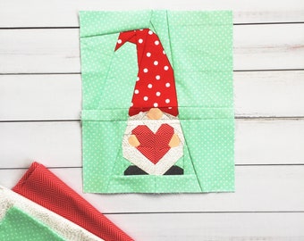 Heart Gnome Foundation Paper Piecing PDF Pattern || Valentine&#39;s Day Quilt Block Pattern