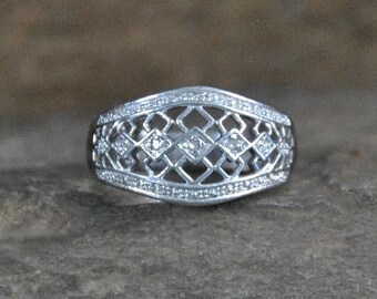 Vintage Rhinestone Sterling Silver Filigree Ring, Size 6