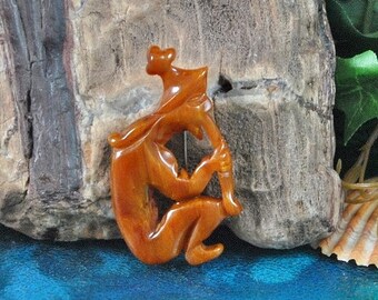 Carved Bakelite Figural Brooch - 1950s Butterscotch Asian Man