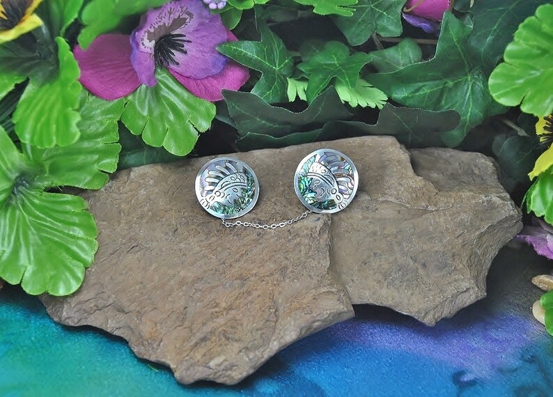 Abalone Inlay Sweater Guards Rare Aztec Warrior Design in Sterling ~ Purple and Green Shell Mosaic Vintage 1950s ~ Mexico JH Eagle 3