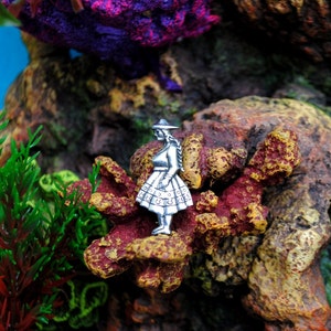 Sterling Peru Brooch // Woman with Braid in Traditional Dress // 1950s Signed Welsch Pin