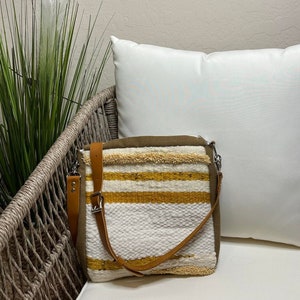 Women Handwoven Tote, Mustard Handwoven Handbag, Artisan Handwoven bag, handwoven boho bag, Handmade Cloth Purse, handwoven crossbody bag
