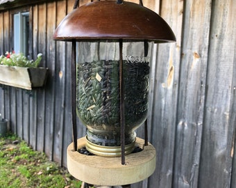 Upcycled Bird Feeder