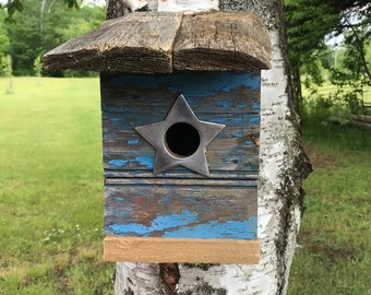 Bird House Made from Reclaimed Vintage Wood and a Metal Star Decoration - Blue Birds - Chickadees - Swallows