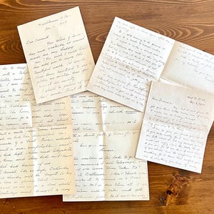 Cartas de amor escritas a mano vintage de 1907. Hojas sueltas, 5 páginas, 2 a 3 cartas completas.