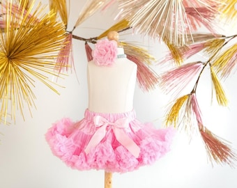 Pettirock mit Silber oder Gold Glitter und rosa Blumen Haarband-Pinker Rock - Blumenmädchen - Erster Geburtstag Outfit - Neugeborene Fotos - Säugling Tutu