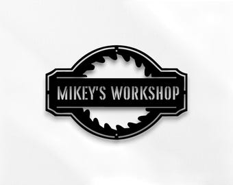 Benutzerdefiniertes Woodshop Schild - Personalisiertes Metallsägeblattschild - Holzbearbeitungsdekor - Werkstattwandkunst - Metallladenschild - Holzarbeitergeschenk