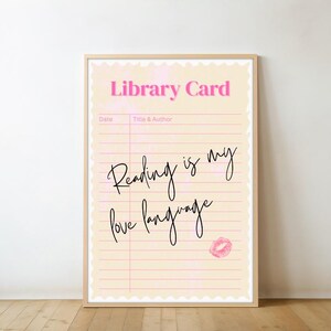 Reading is My Love Sprachdruck Rosa Bibliothekskarte Ästhetische Buchliebhaber Wandkunst Vintage Bücherwurm Trendy Dekor Digitaldruck