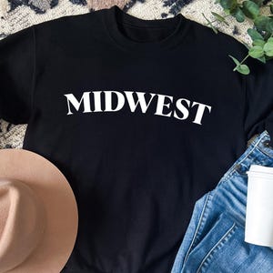 Midwest Sweatshirt, Midwestern Crewneck, Minimalist Sweater, Midwest Vacation Gift, Midwest Bachelorette Cloth, Trendy Varsity Sweatshirt