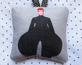 David Bowie Tribute Fan Art Linen Ornament by SBMathieu