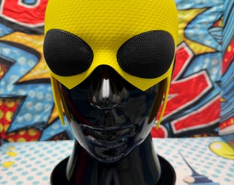 Invincible-Inspired Sinister Mark Helmet /Mask – Cosplay & Collectible