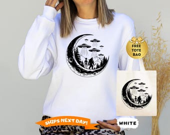 Bigfoot And Alien Sweatshirt, Sasquatch Hoodie, Ufo Sweater, Alien Sweater, Hiking Sweater, Camping Hoodie, Forest Sweatshirt, Woodland Tee