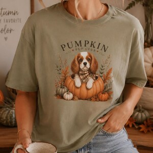 Cavalier King Charles Spaniel Pumpkin Pup Fall Graphic T-Shirt and Cavas Tote for Dog Moms