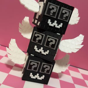 Lucky Block Brainrot Figure Winged Mystery Block Toy 3D Printed Meme Collectible Cute Gamer Desk Buddy Red Yellow Black Options