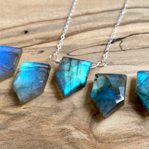 Raw labradorite necklace Natural stone pendant necklace Rock necklace for women Rainbow labradorite jewelry Raw stone jewelry image 5