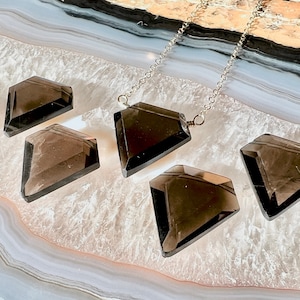 Raw Smoky Quartz necklace Natural smoky quartz point necklace Smoky quartz crystal necklace Smokey quartz necklace Pentagon crystal necklace
