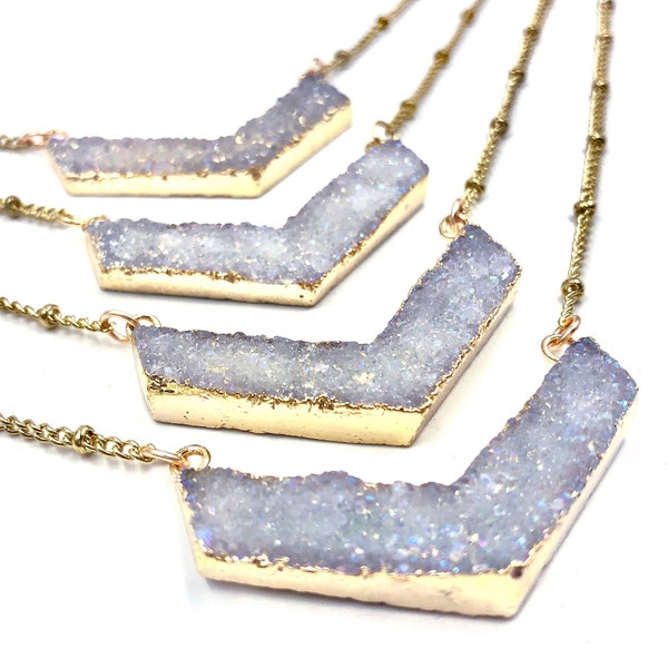 Raw crystal necklace Angel aura quartz necklace Raw druzy necklace Rainbow quartz crystal necklace for women Chevron necklace Druzy jewelry