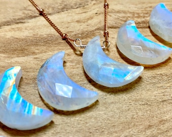 Rainbow moonstone necklace Real moonstone moon necklace Crystal moon necklace for women Raw moonstone necklace Raw gemstone moon necklace