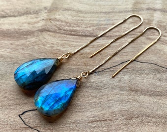 Raw labradorite earrings Gemstone threader earrings Gold labradorite earrings Large labradorite earrings Blue labradorite jewelry
