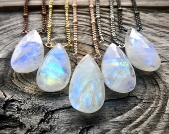 Moonstone necklace Rainbow moonstone jewelry Rose gold Moonstone crystal necklace Teardrop moonstone pendant Moon stone necklace